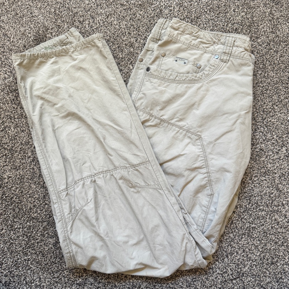 KUHL Women’s Hiking Pants “The Outsider” Beige Outdoor Trailwear Stretch